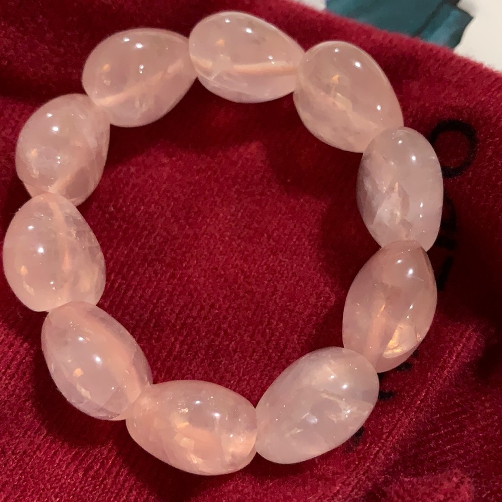 Real heart shaped pink quartz crystal bracelet